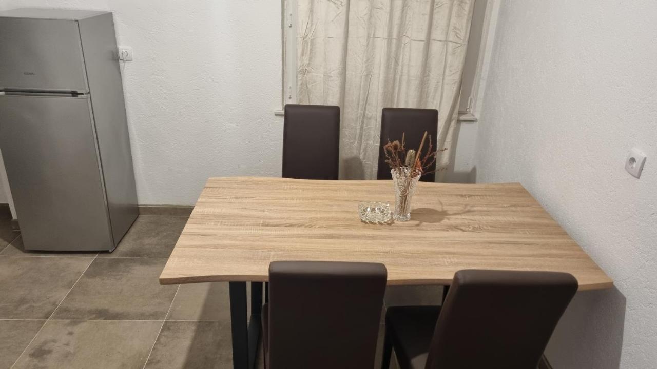 Holiday Home Jukic Pr Seline Luaran gambar